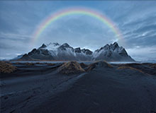 滑雪世界杯瑞士莱克斯站：谷爱凌坡面障碍技巧夺冠