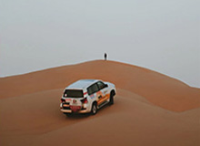 kaiyun体育-当背景了！队友被过干净了 杨瀚森补防被扎伊尔·史密斯隔扣