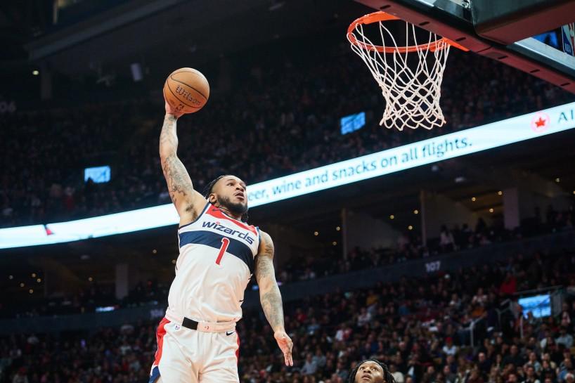 奇才官方：2023年20号秀惠特莫尔接受右肩血栓治疗，赛季报销